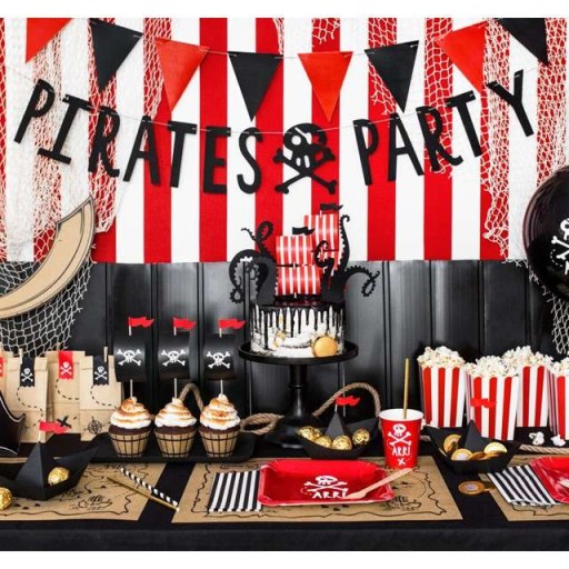 PIRATE STRIPES красно-белые коробки для попкорна