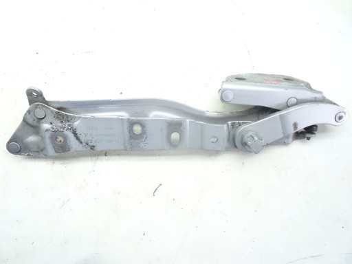 4E0827300H AUDI A8 D3 ПЕТЛЯ КРЫШКИ БАГАЖНИКА