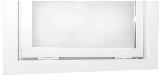 Okno PCV Inwentarskie Gospodarcze Okno na wymiar do piwnic 600X800mm Białe