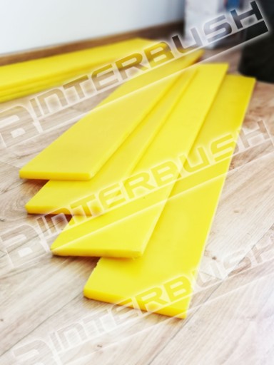 1650x250x45 LEMIESZ ZGARNIACZ LISTWA POLIURETANOWA