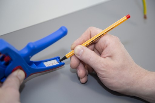 Автоматический инструмент для зачистки проводов 0,2-16 мм2 (24-5 AWG) Weicon No.5