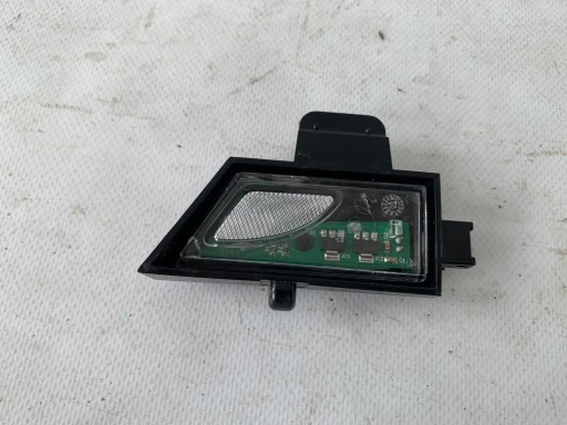 ЛАМПА ПОДСВЕТКИ ЗЕРКАЛА GOLF VII 5G0945292