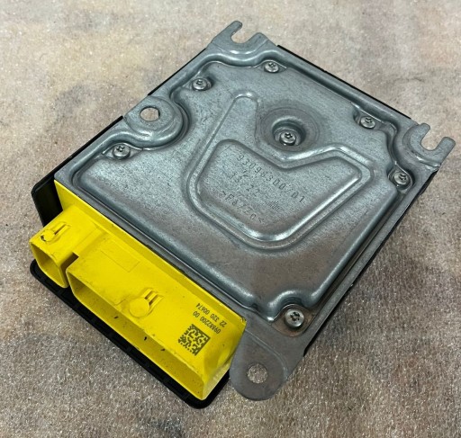 Модуль управления подушками безопасности Porsche 992959655E