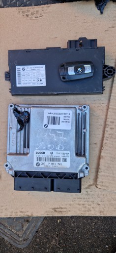 КОМПЬЮТЕРНЫЙ КОНТРОЛЛЕР ДВИГАТЕЛЯ BMW E90 525D 7811701 КЛЮЧ CAS3