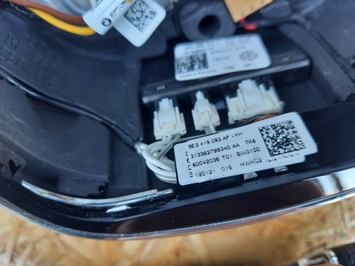 Руль SKODA OCTAVIA IV 5E3959542F 5E3419093AP