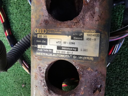 Audi A4 B8 Станция Wagon Towbar 8T0800491F