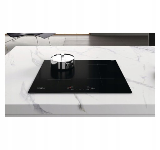Холодильник Whirlpool, плита, духовка, микроволновая печь