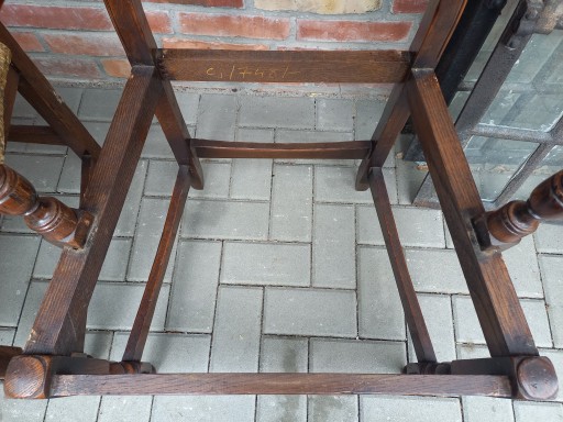 Krzesła stylowe drewniane z materiałową tapicerką 4 szt (989)