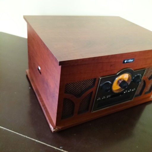 Цифровое радио DAB/DAB+/FM в стиле ретро i-STar 90103PI