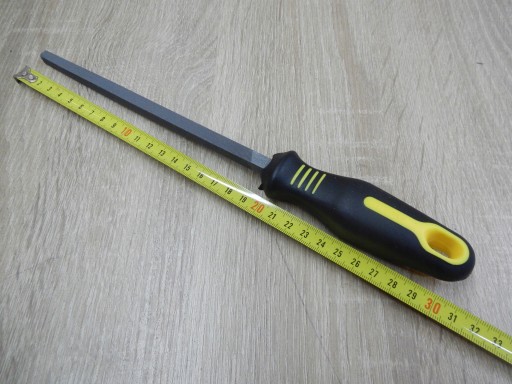 Pilniki do metalu KWADRATOWY 200mm Stal T12