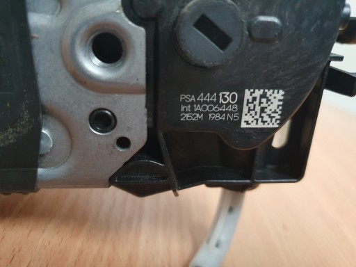 ЗАМОК ДВЕРИ ЛЕВЫЙ ПЕРЕДНИЙ ЗАДНИЙ PEUGEOT 208 II GT E208 CORSA F PSA 444122 444130