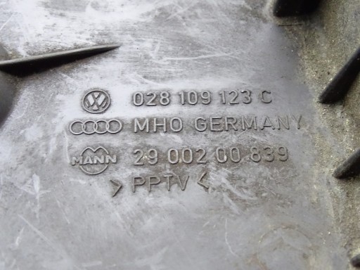 VW GOLF III 91-97 1.9 TD КРЫШКА ГРМ ВЕРХНЯЯ 028109123C