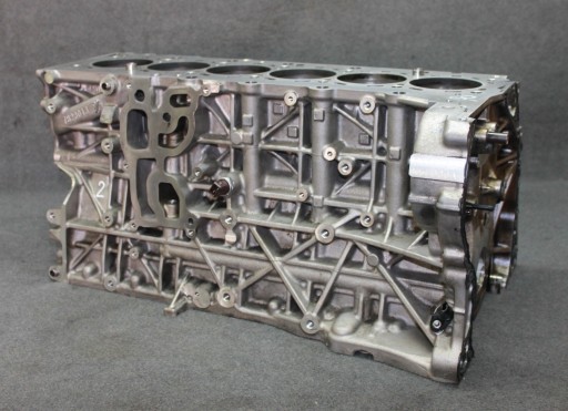 BMW F30 F32 F07 F10 F01 F15 F25 - 3.0D N57D30A N57 258KM ПОДЪЕМ БЛОКА ДВИГАТЕЛЯ