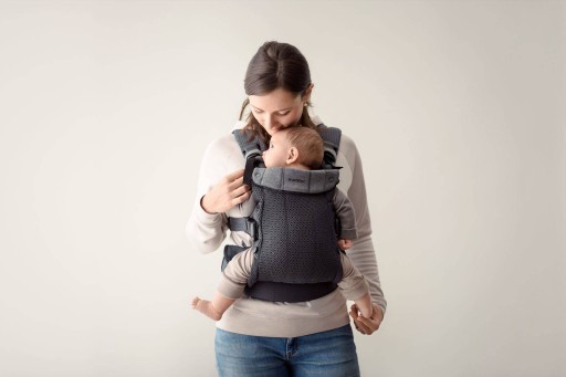 ПЕРЮЗОНКА HARMONY 3D СЕТОЧКА АНТРАЦИТОВЫЙ BABYBJORN