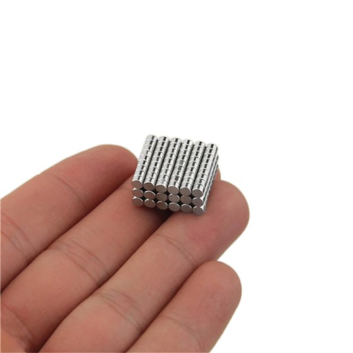 MAGNES NEODYMOWY SILNY WALCOWY 3X2 50 SZTUK