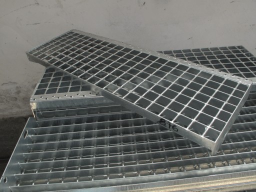 РЕШЕТКА МЕТАЛЛИЧЕСКАЯ СТУПЕНИ WEMA TREPY 1000х240 30х3