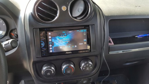 РАДИОРАМКА DODGE CALIBRE 09-12 ЗАРЯДНОЕ УСТРОЙСТВО 08- 2DIN