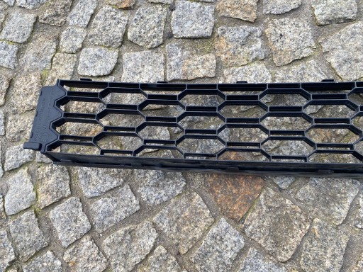 SEAT SCALA 657 РЕШЕТКА ЦЕНТРАЛЬНОГО БАМПЕРА 657853677 ОРИГИНАЛ