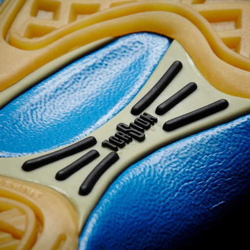 Мужские кроссовки adidas HB SPEZIAL r 45 1/3 M18444