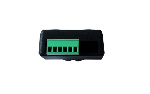 ДАТЧИК ПАРКОВКИ С УПРАВЛЯЕМЫМ СВЕТОДИОДНЫМ ОСВЕЩЕНИЕМ ДАТЧИК ПАРКОВКИ/BLEBOX 7 ... 2