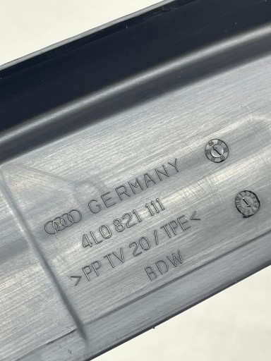 Шумоизоляция крыла AUDI Q7 4L СЛЕВА СПЕРЕДИ