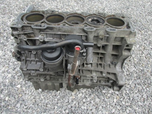Нижний блок двигателя volvo s60 s80 v70 2.4 d5