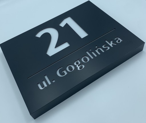 Адресная доска со светодиодной подсветкой номера дома 30х20