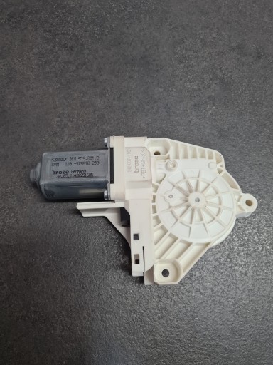 МОТОР ПОДЪЕМА ОКОН AUDI A7 4G8 8K0959801B