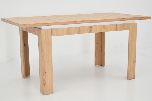 4 стула SCANDINAVIAN и РАЗДВИЖНОЙ стол ARTISAN.