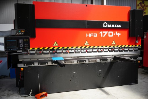 AMADA HFB 170t x 4100 6-осевой листогибочный пресс с ЧПУ