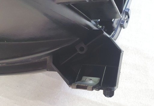ЛЕВАЯ ПЕРЕДНЯЯ ФОНАРЬ VW AMAROK 2H1 2H3 XENON LIFT 14-