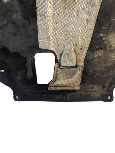 Нижняя пластина крышки двигателя Ford Focus MK3 AV61-7H403-AC