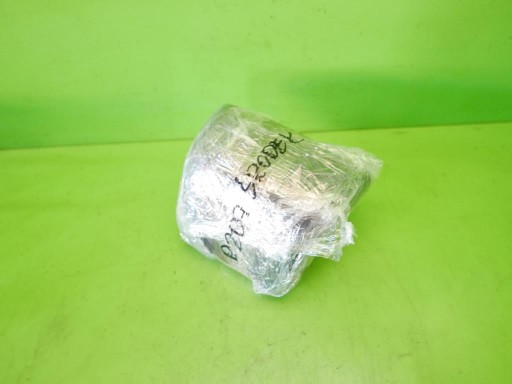 ПОДГОЛОВНИК ЗАДНИЙ ЦЕНТР PEUGEOT 207 PHI HB 06-09