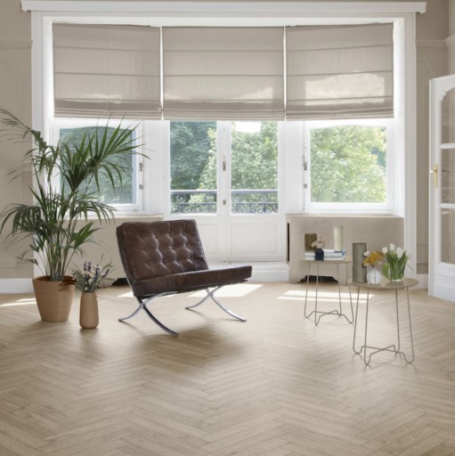 BerryAlloc Herringbone Chateau Texas Light Natural