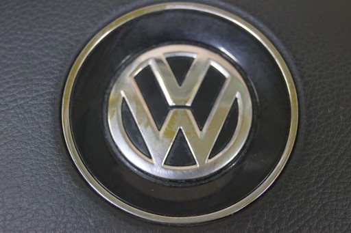 ПОДУШКА БЕЗОПАСНОСТИ ВОДИТЕЛЯ VW TOUAREG 7P6880201D