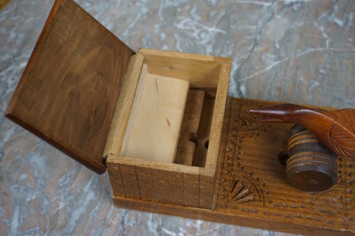 Деревянная шкатулка, шкатулка, диспенсер для сигарет, резной портсигар.