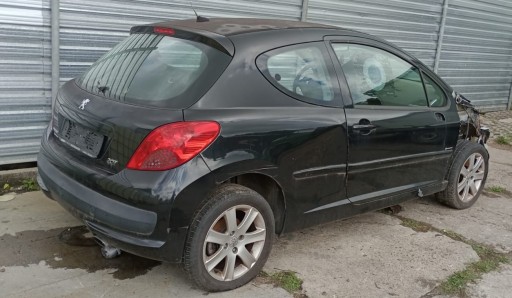 ПОДГОЛОВНИК ЗАДНИЙ ЦЕНТР PEUGEOT 207 PHI HB 06-09