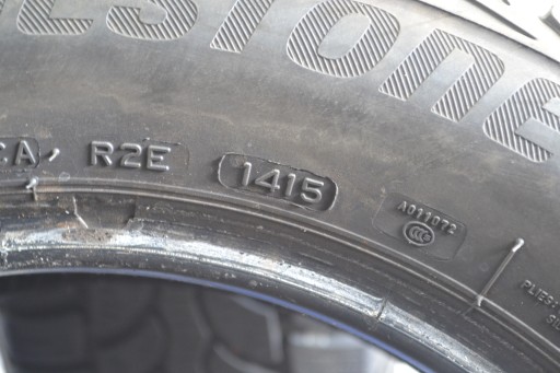 185/60R15 88H BRIDGESTONE BLIZZAK LM-32 x2szt 8487z