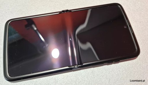 ТЕЛЕФОН MOTOROLA RAZR 2022 8 ГБ/256 ГБ
