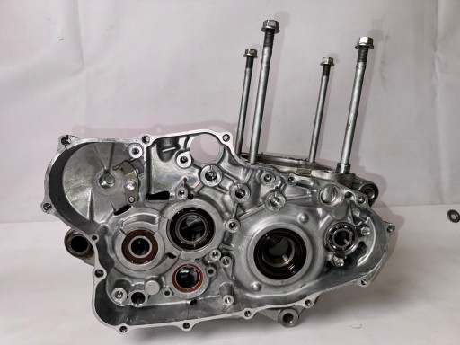 Картеры блока двигателя Honda crf450x хм