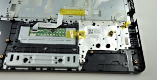 Dell Vostro 3558 Верхняя часть упора для рук №. XG4FW
