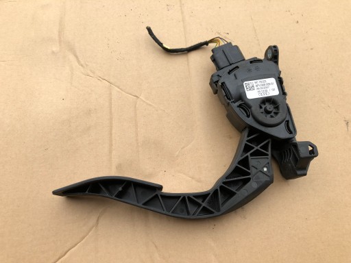 PEDAŁ GAZU POTENCJOMETR AUDI A6 C6 8K1723523