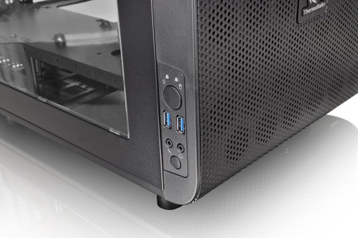 THERMALTAKE Core V21USB 3.0 с окном (200 мм), черный