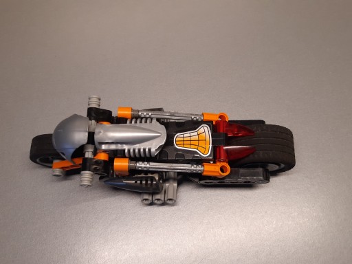LEGO Racers 8355 H.O.T. Blaster Bike