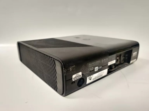КОНСОЛЬ XBOX 360 250 ГБ — КОМПЛЕКТ