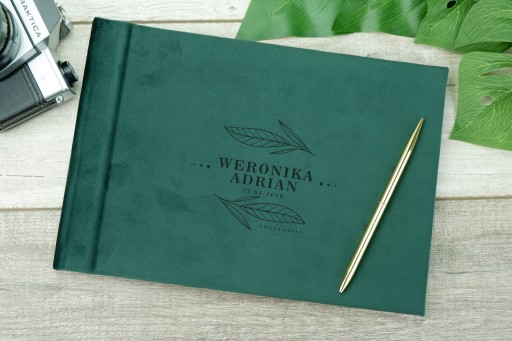 Гостевая книга велюровая, зеленая А08, 60 черных карт.