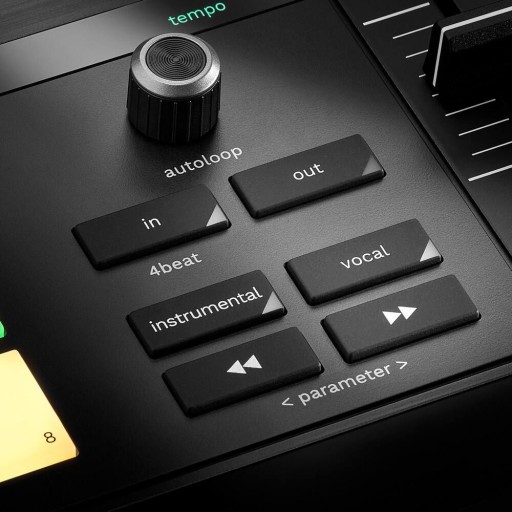 Hercules T7 — инновационный DJ-контроллер — для любителей винила