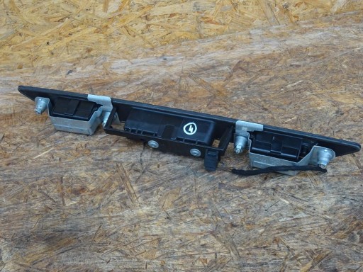 A3 8P 8P4 5D SPORTBACK ПОДСВЕТКА ЗАДНЕГО КАПОТА 8P4827574