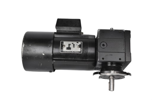 Мотор-редуктор ZURRER 0,5 кВт, 2800/56 об/мин i=50 500 В