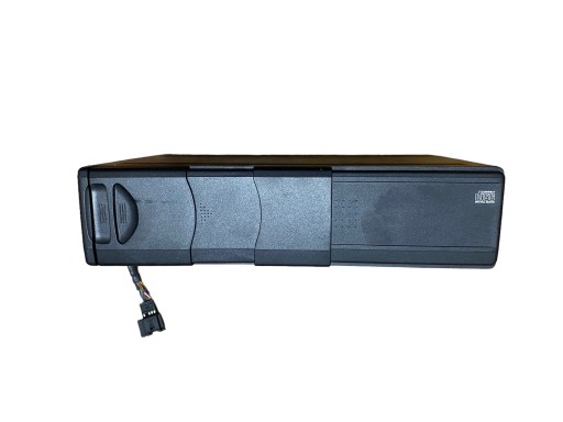 RANGE ROVER VOGUE L322 CD-ЧЕЙНДЖЕР XQE000120